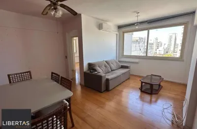 Vende-se apartamento com 2 quartos,68 m² e 1 vaga – centro histórico
