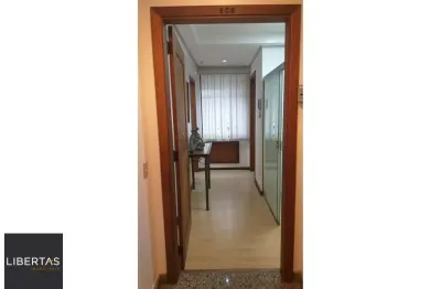 Sala comercial à venda na Rua Fernando Gomes, 128, Moinhos de Vento, Porto Alegre