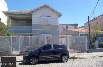 Casa com 5 quartos à venda na Rua Doutor Voltaire Pires, 135, Santo Antônio, Porto Alegre