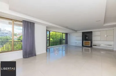 Com 169m² privativos, 03 suítes, 2 vagas na rua marques o pombal- moinhos de vento