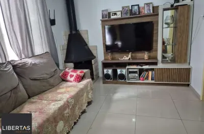 Casa com 2 quartos à venda na Rua Coronel Feijó, 528, São João, Porto Alegre