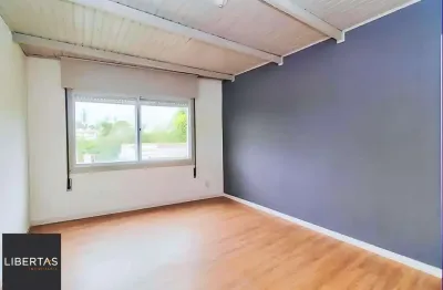 Apartamento 2 dormitórios, 75m², vista livre e vaga coberta