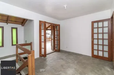 Casa com 4 quartos à venda na Rua Dom Jaime de Barros Câmara, 325, Sarandi, Porto Alegre