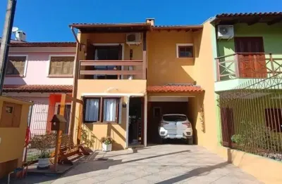 Casa com 3 quartos para alugar na Rua Edgar Sanches Laurent, 46, Hípica, Porto Alegre