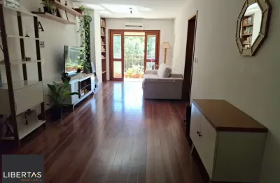 Apartamento com 03 quartos e 01 vaga escriturada no bairro tristeza