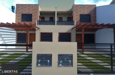 Casa com 3 quartos para alugar na Rua Do Travessão, 353, Centro, Garopaba