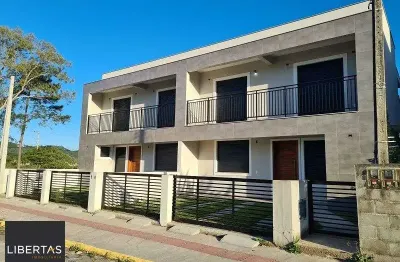 Casa com 3 quartos para alugar na Rua Lajeado, 1277, Centro, Garopaba