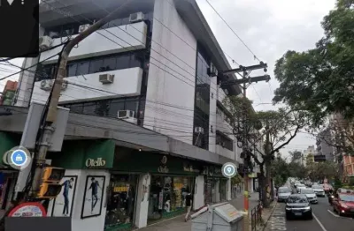 Conjunto comercial no bairro bonfim – prédio de esquina com portaria remota