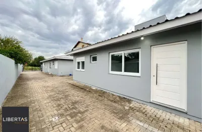 Casa com 2 quartos à venda na Rua Pandiá Calógeras, 1508, Niterói, Canoas
