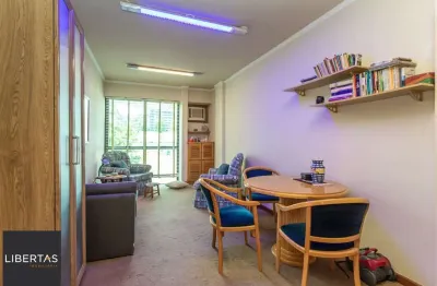 Barracão / Galpão / Depósito à venda na Rua Felipe Neri, 414, Auxiliadora, Porto Alegre