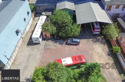 Vendo com exclusividade,  50m da puc, terreno com 960 m2,   30,00m x 32,00m