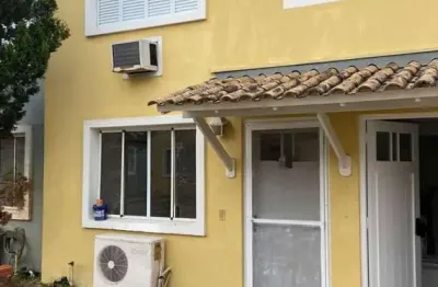 Casa com 2 quartos à venda na avenida faria lobato, 1120, sarandi, porto alegre