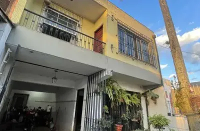 Casa 3 dormitórios e 2 vagas, 154m2 bairro santa maria goreti,  porto alegre