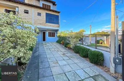 Casa com 3 quartos à venda na Rua dos Carijós, 324, Espírito Santo, Porto Alegre