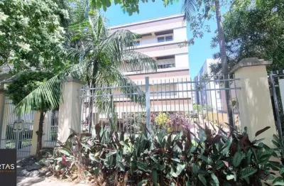 Apartamento 02 dormitórios a venda, térreo, com uma vaga de estacionamento no bairro auxiliadora