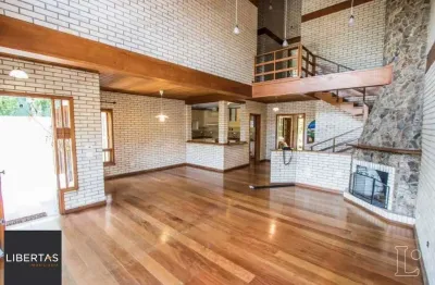 Sobrado à venda com  3 quartos, 1 suite, 4 vagas de garagem - vila conceição