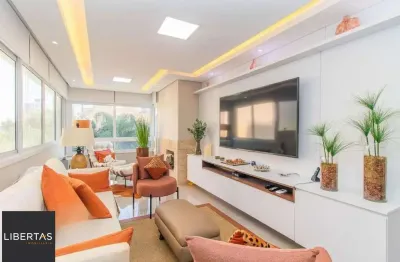 Apartamento com 83m² e 2 dormitórios, 2 suítes, 3 vagas no bairro petrópolis