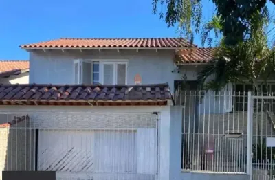 Casa com 3 quartos à venda na Rua Ovídio Moraes Leal, 180, Rubem Berta, Porto Alegre