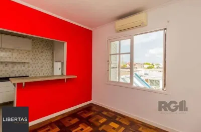 Apartamento com 1 quarto à venda na Avenida Cairu, 1230, Navegantes, Porto Alegre