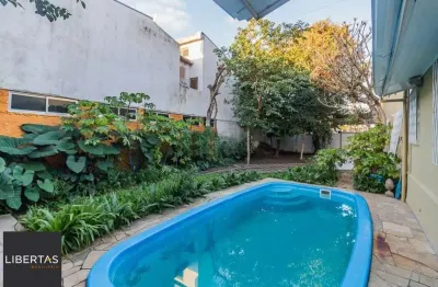 Casa com 3 quartos à venda na Rua Frederico Mentz, 1781, Navegantes, Porto Alegre