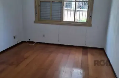 Apartamento com 2 quartos à venda na Rua Luiz de Camões, 233, Santo Antônio, Porto Alegre