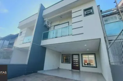 Casa impecável com 3 dormitórios e amplo terreno no bairro sarandi – porto alegre