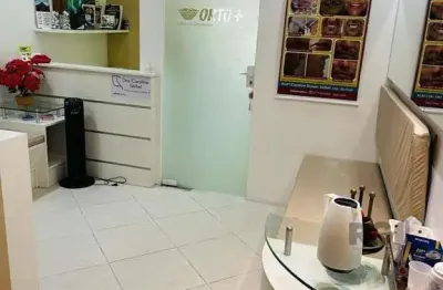 Sala comercial à venda na Rua Itapeva, 90, Passo da Areia, Porto Alegre