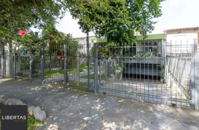 Casa com 3 quartos à venda na Rua Derocy Giácomo da Silva, 110, Vila Nova, Porto Alegre