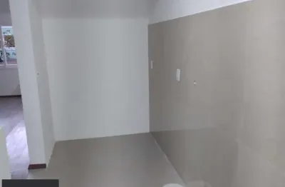 Casa com 2 quartos à venda na Avenida Edgar Pires de Castro, 2520, Hípica, Porto Alegre