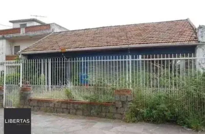 Casa com 3 quartos à venda na Travessa Padre Henrique Koehler, 110, Anchieta, Porto Alegre
