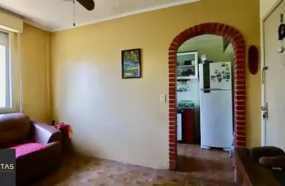 Apartamento de 2 dormitórios segundo andar bairro camaqua em porto alegre