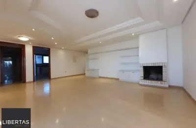 Apartamento com 3 quartos com 1 vaga de garagem localizado no centro de Canoas