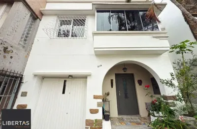 Casa com 4 quartos à venda na Rua Francisco Ferrer, 283, Rio Branco, Porto Alegre