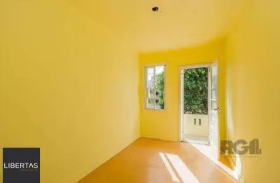 Apartamento com 2 quartos à venda na Avenida Mariland, 119, São João, Porto Alegre