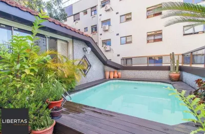 Cobertura à venda no bairro Bela Vista, 4 dormitórios e 3 vagas de garagem