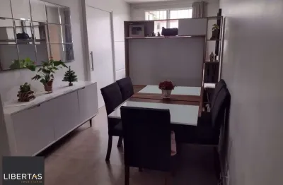 Apartamento 2 Dormitórios Térreo com Portaria 24h no Morro Santana