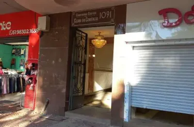 Apartamento com 4 quartos à venda na Rua dos Andradas, 1091, Centro Histórico, Porto Alegre