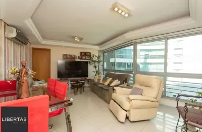 Apartamento com 3 quartos à venda na Rua Nunes Machado, 319, Azenha, Porto Alegre