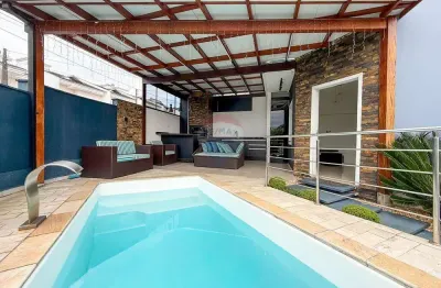 Casa com 3 quartos à venda no Bom Retiro, Joinville 