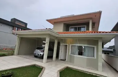 Casa com 4 quartos à venda na rua das azaléias, 136, pedra branca, palhoça por r$ 1.600.000
