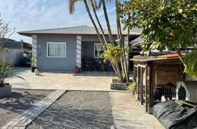 Casa com 2 quartos à venda na rua alvim miguel martins, 903, praia do pontal, palhoça por r$ 350.000