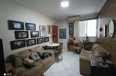 2 dormitórios por 430 000 na praia em localização privilegiada em santos