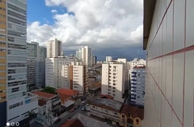 Kitnet em localização privilegiada no embaré em santos por valor incrível!