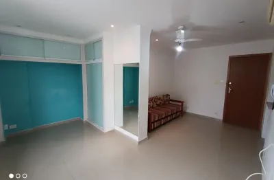 Sala living impecável no bairro do embaré em santos, localização privilegiada da cidade!