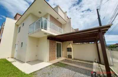 Casa com 2 dormitórios para alugar, 69 m² por r$ 2.300 + taxas /mês - comasa - joinville/sc