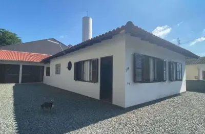 Casa com 3 dormitórios à venda, 151 m² por r$ 650.000,00 - santo antônio - joinville/sc