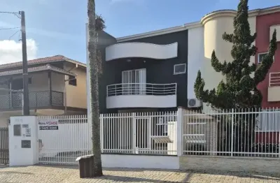 Casa com 3 dormitórios à venda, 136 m² por r$ 745.000,00 - bom retiro - joinville/sc