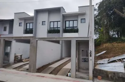 Casa com 2 quartos à venda na Rua Beira Mar, 308, Bom Retiro, Joinville