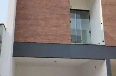 Casa com 3 quartos à venda na Rua Treze de Maio, 78, Iririú, Joinville