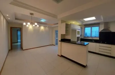Apartamento para locação em América, Joinville: 3 dormitórios, 1 suíte, 89,98m², 2 banheiros, por R$2.900 + taxas mensal.